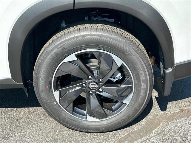 new 2026 Nissan Rogue car, priced at $33,319
