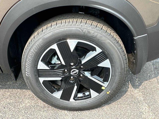 new 2025 Nissan Kicks car, priced at $25,105