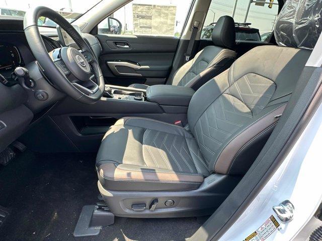 new 2025 Nissan Pathfinder car, priced at $49,565