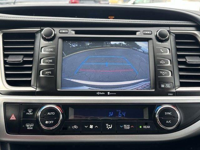 used 2015 Toyota Highlander car, priced at $19,716