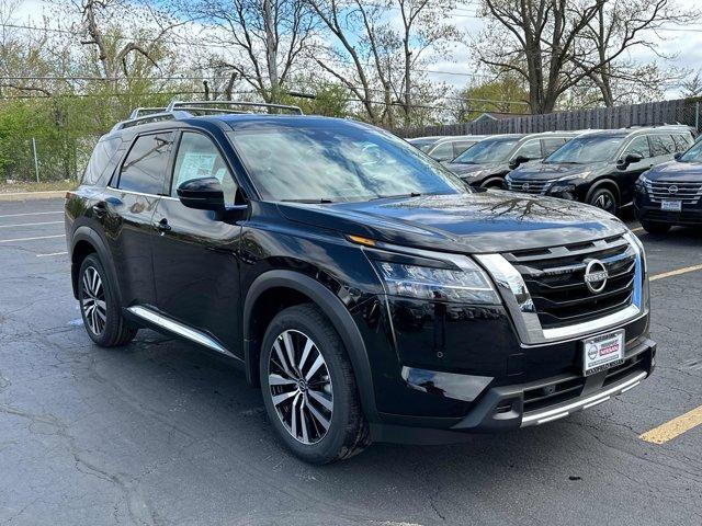 new 2024 Nissan Pathfinder car, priced at $48,563