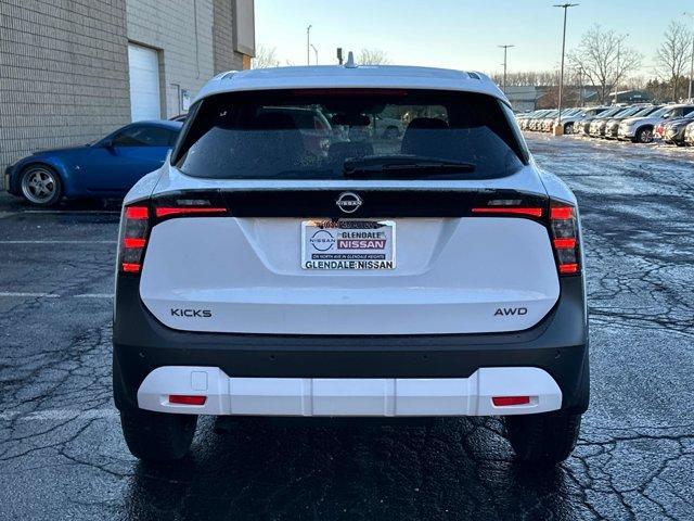 new 2025 Nissan Kicks car, priced at $26,418