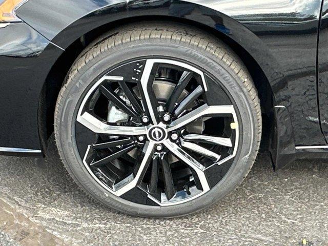 new 2025 Nissan Altima car, priced at $32,213