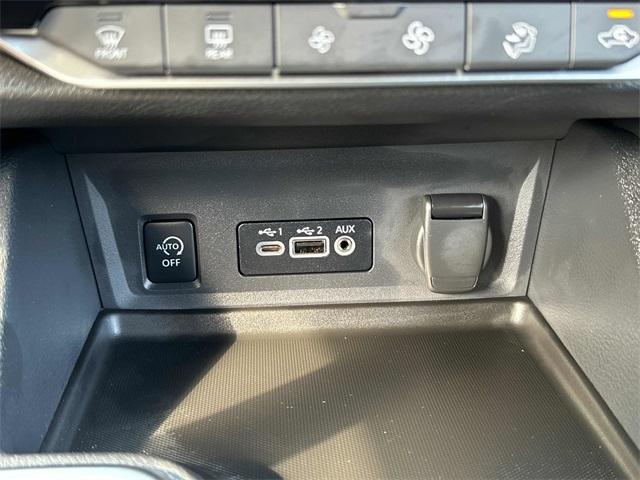 new 2025 Nissan Sentra car, priced at $22,318
