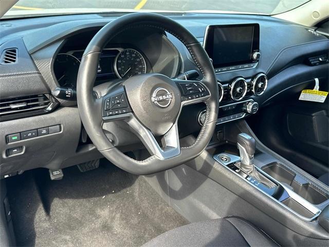 new 2025 Nissan Sentra car, priced at $22,318