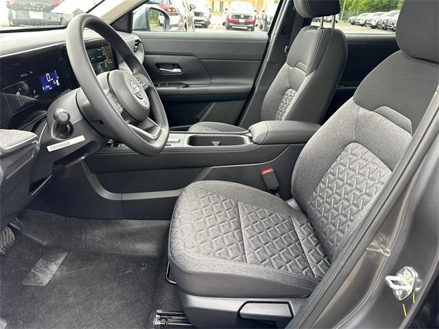 new 2025 Nissan Kicks car, priced at $25,242