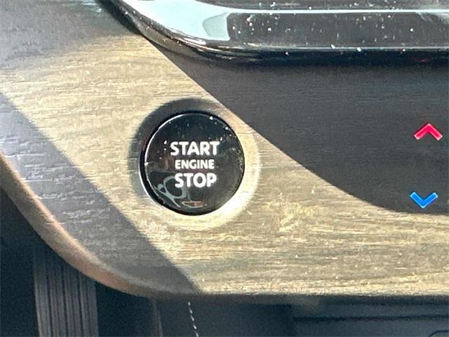 new 2025 Nissan Murano car, priced at $40,700