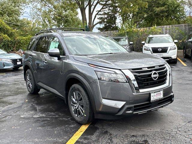 new 2025 Nissan Pathfinder car, priced at $34,832
