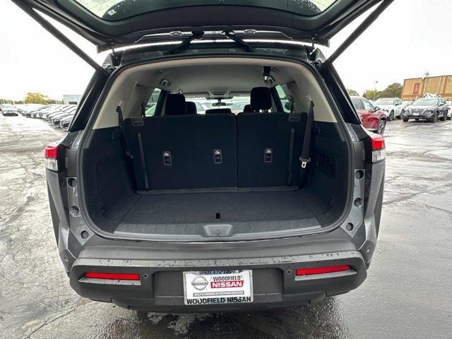 new 2025 Nissan Pathfinder car, priced at $34,832