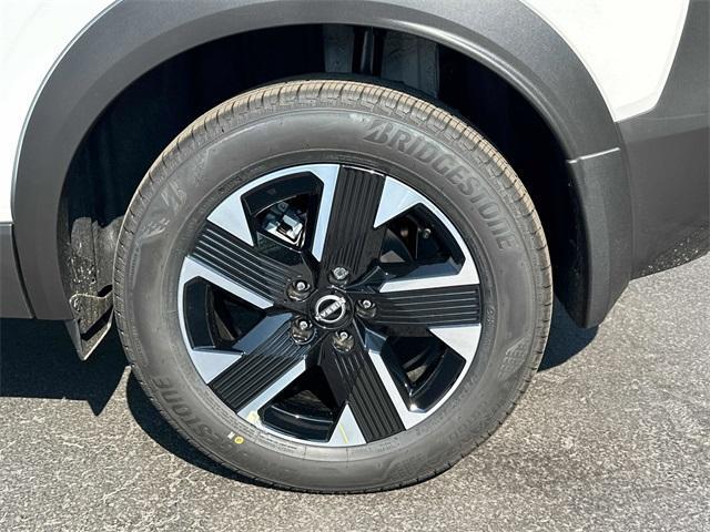 new 2026 Nissan Kicks car, priced at $27,533