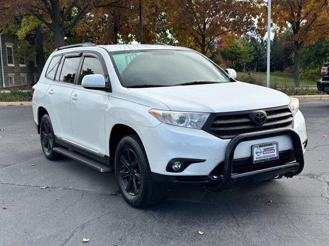 used 2013 Toyota Highlander car, priced at $14,395