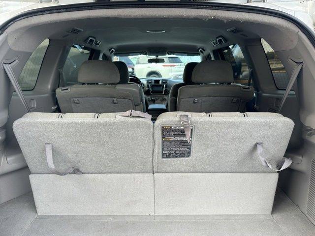 used 2013 Toyota Highlander car, priced at $14,395
