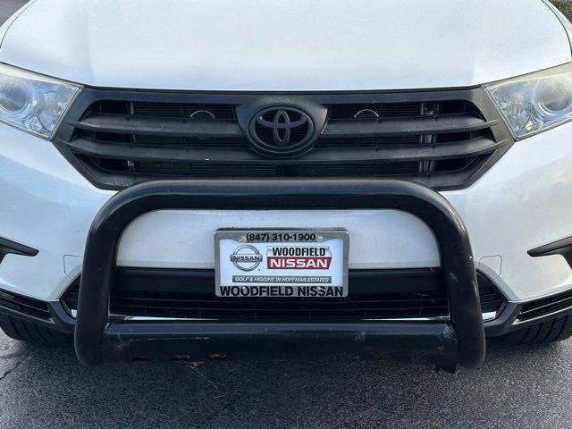 used 2013 Toyota Highlander car, priced at $14,395