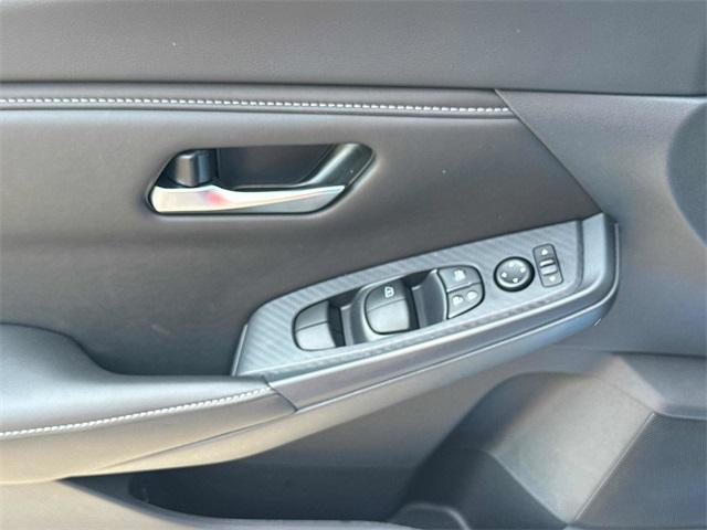new 2025 Nissan Sentra car, priced at $21,861