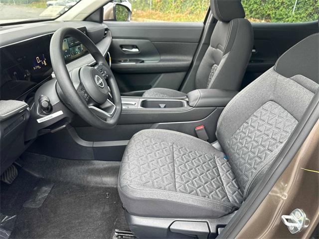 new 2025 Nissan Kicks car, priced at $25,443