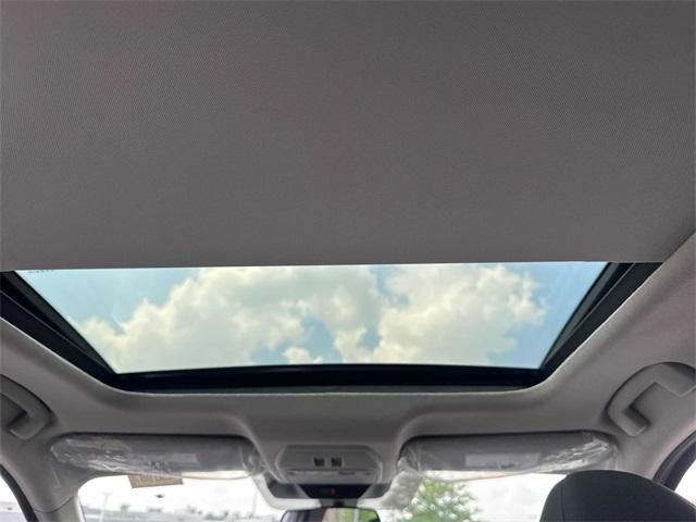 new 2025 Nissan Kicks car, priced at $25,443