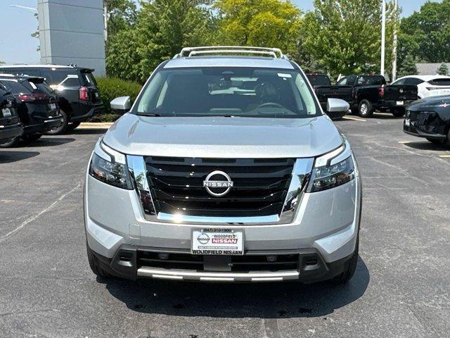 new 2025 Nissan Pathfinder car, priced at $49,167