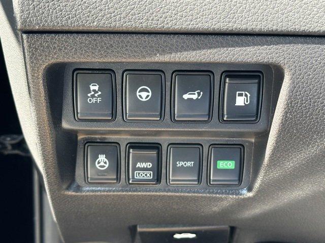 used 2020 Nissan Rogue car, priced at $15,308