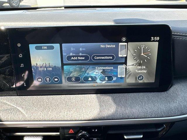 new 2025 Nissan Kicks car, priced at $25,055