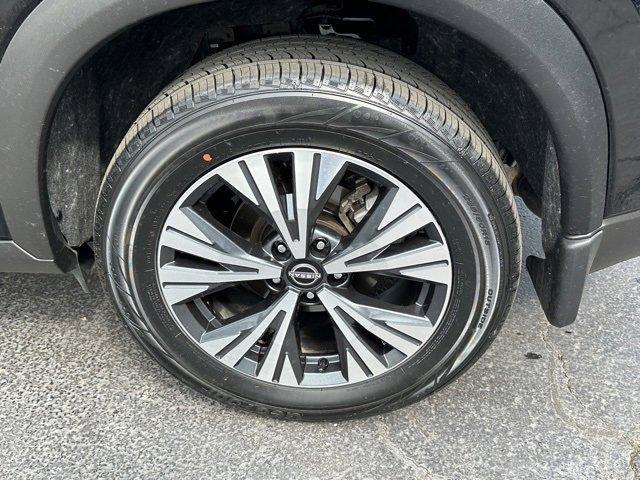 used 2023 Nissan Rogue car, priced at $25,380