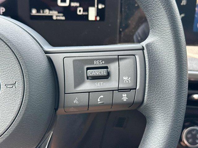 new 2025 Nissan Kicks car, priced at $26,020