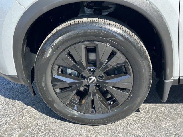 used 2023 Nissan Rogue car, priced at $26,402