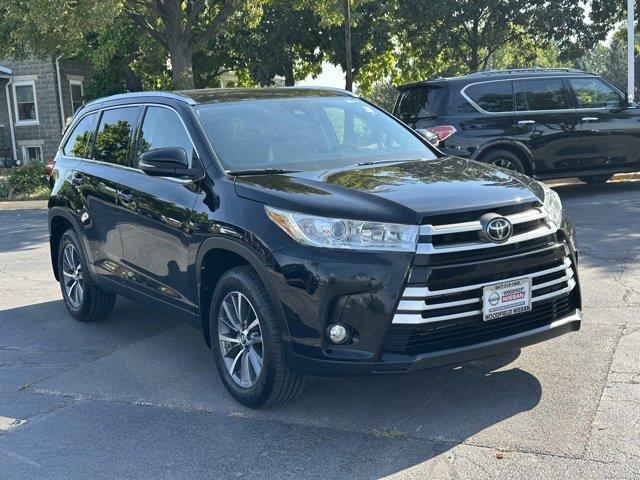 used 2019 Toyota Highlander car, priced at $25,729