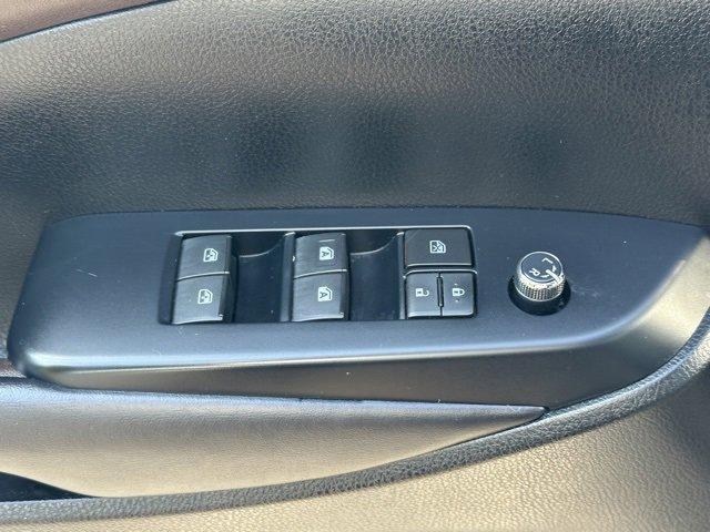 used 2019 Toyota Highlander car, priced at $25,729