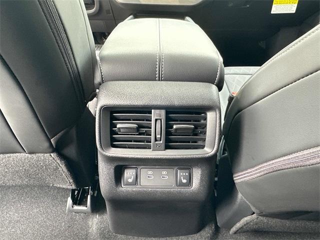 new 2025 Nissan Murano car, priced at $47,623