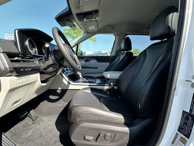 used 2024 Kia Carnival car, priced at $36,710