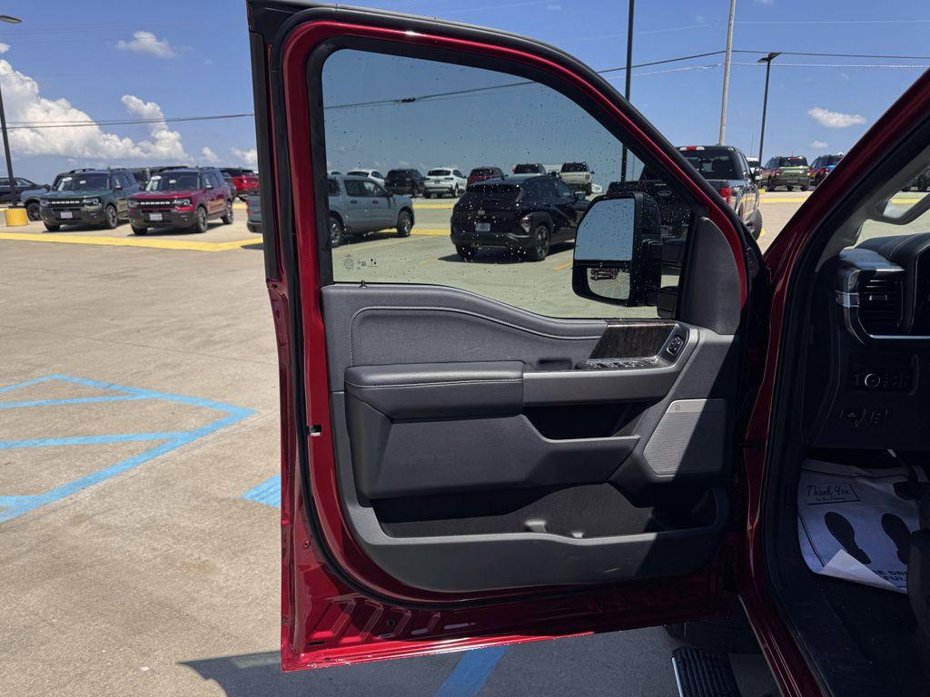 new 2025 Ford F-250 car, priced at $85,674