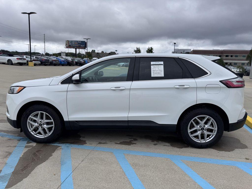 used 2024 Ford Edge car, priced at $28,990