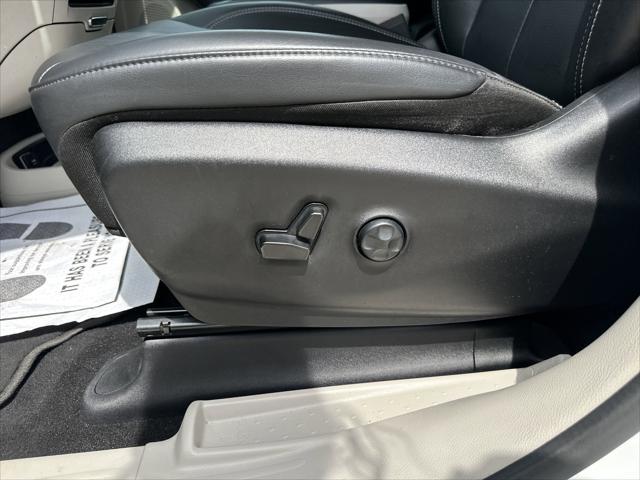 used 2023 Chrysler Pacifica car, priced at $24,990