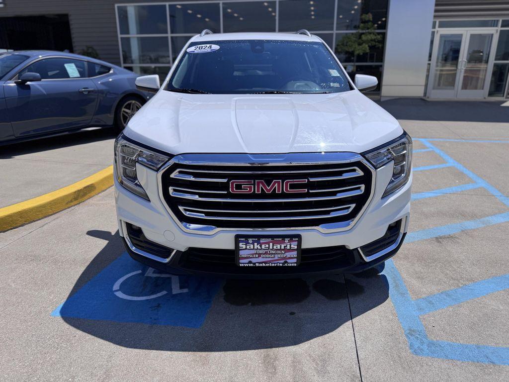 used 2024 GMC Terrain car, priced at $27,990