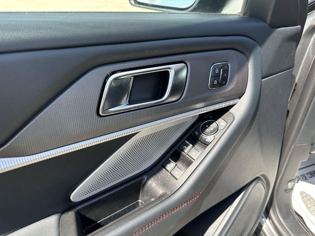new 2025 Ford Explorer car, priced at $65,200