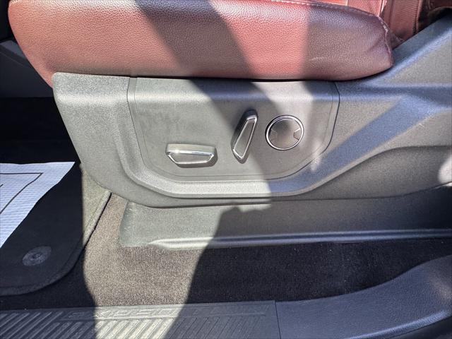 used 2023 Ford Expedition car, priced at $46,990