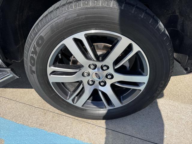 used 2023 Ford Expedition car, priced at $46,990