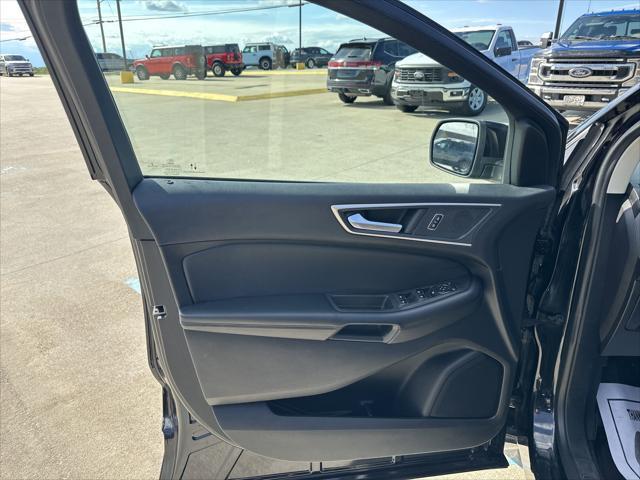 used 2022 Ford Edge car, priced at $25,990