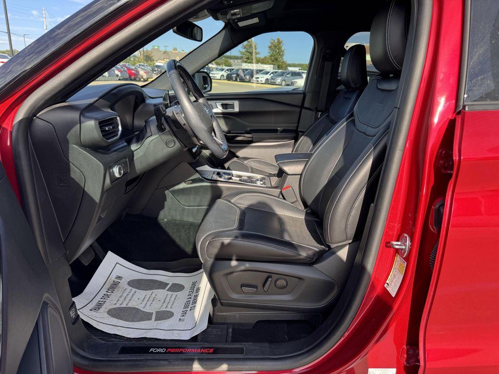 used 2022 Ford Explorer car, priced at $38,990