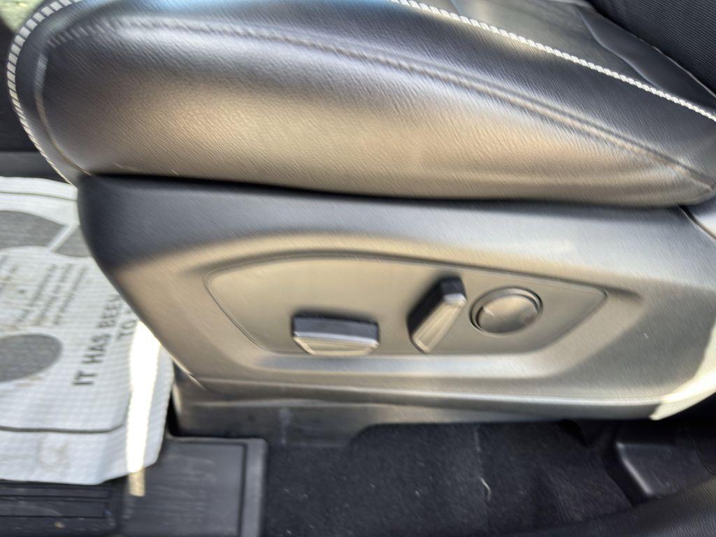 used 2022 Ford Explorer car, priced at $38,990