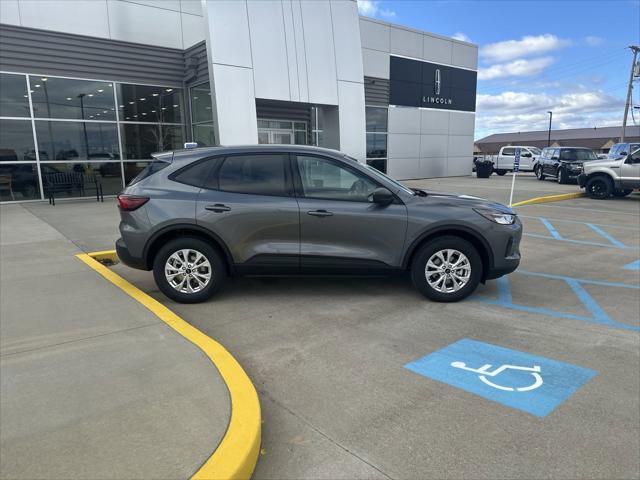 new 2025 Ford Escape car, priced at $31,200