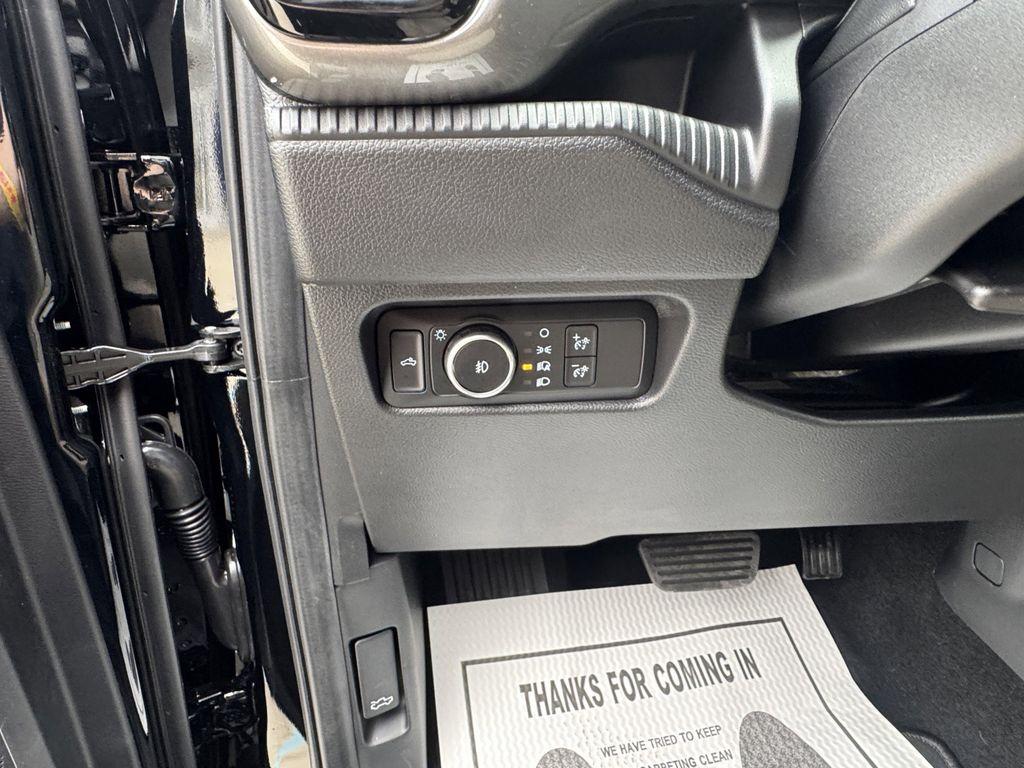 new 2025 Ford Ranger car, priced at $46,755