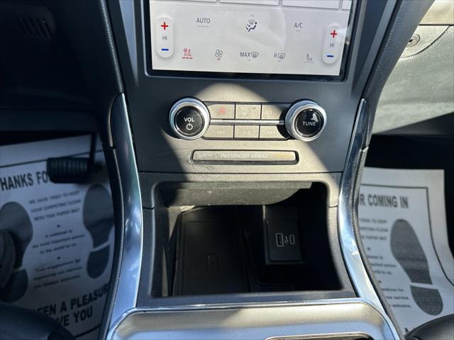 used 2022 Ford Edge car, priced at $26,990