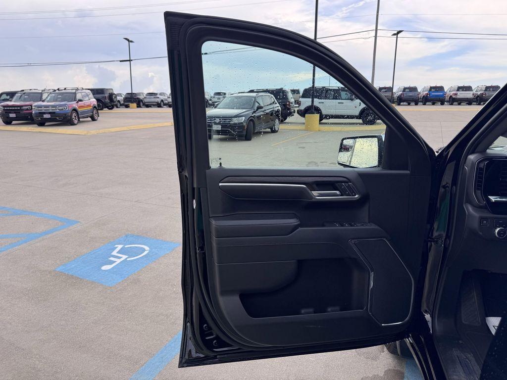 used 2024 GMC Sierra 1500 car, priced at $51,990