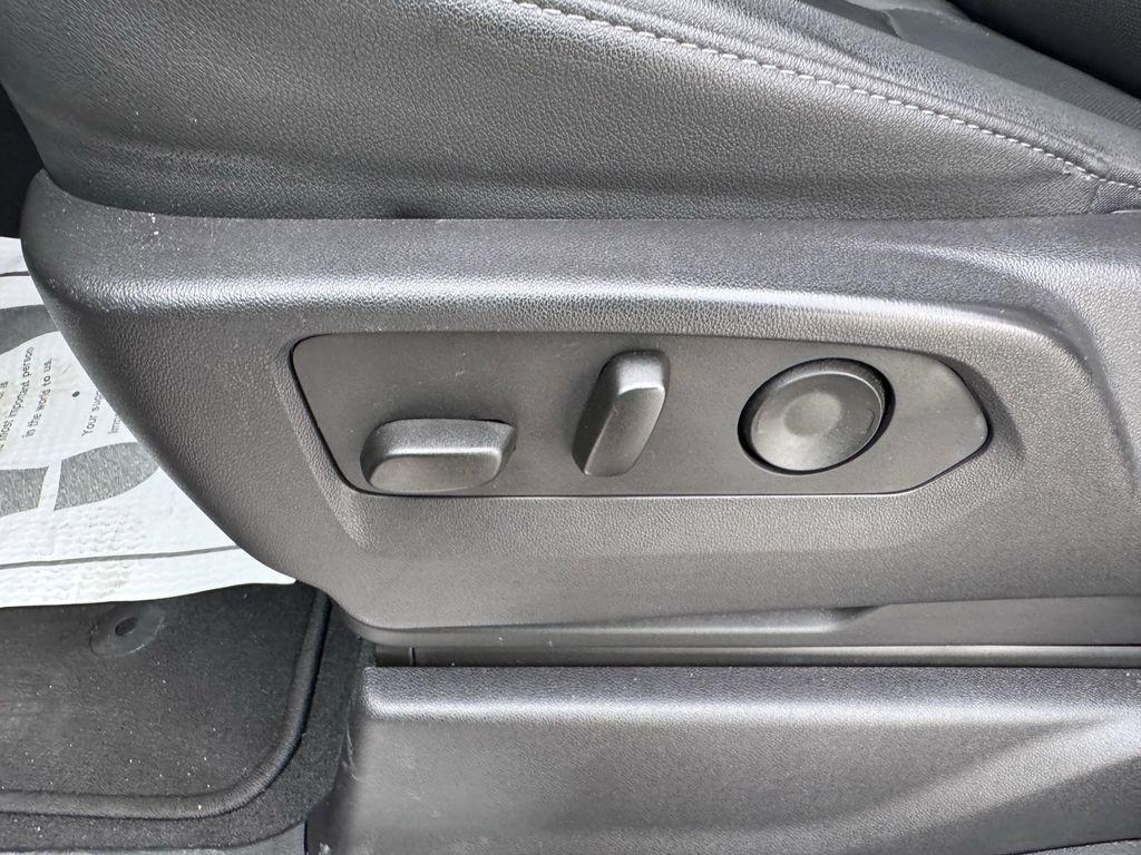 used 2024 GMC Sierra 1500 car, priced at $51,990