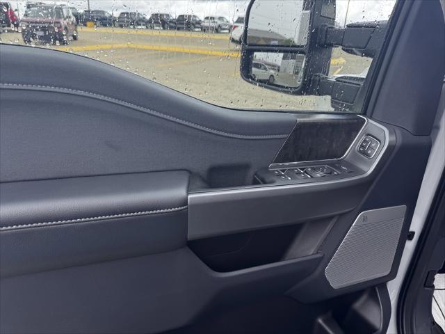 new 2025 Ford F-250 car, priced at $93,700