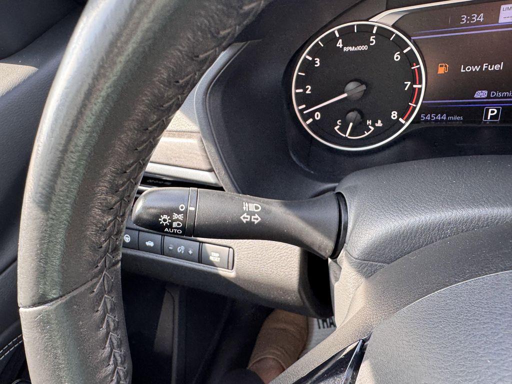 used 2023 Nissan Altima car, priced at $21,999