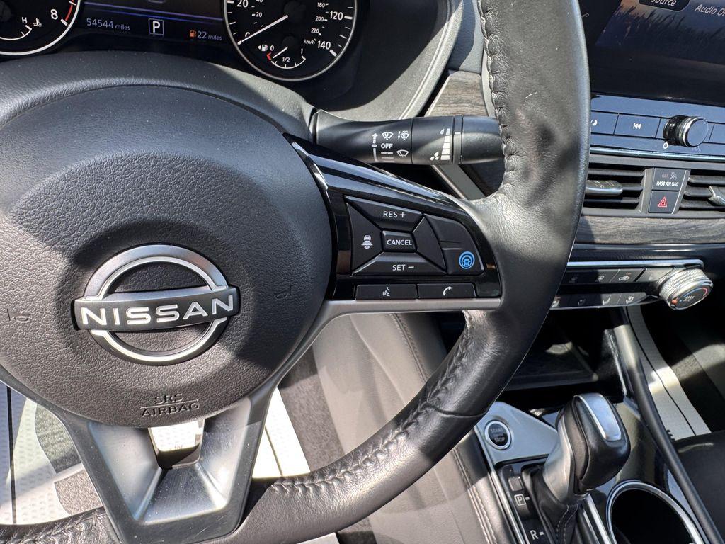 used 2023 Nissan Altima car, priced at $21,999