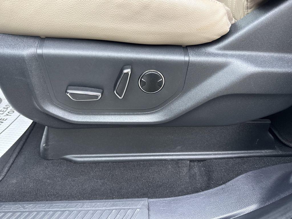 used 2024 Ford Expedition Max car, priced at $53,990