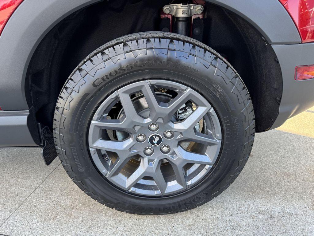 new 2025 Ford Bronco Sport car, priced at $37,900